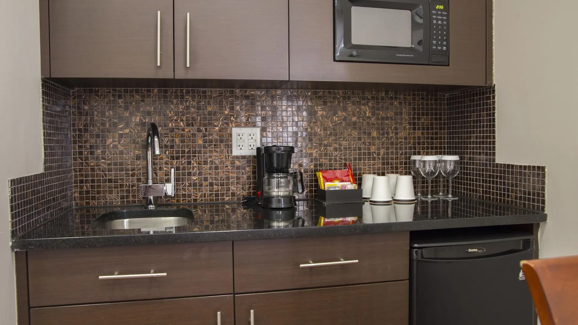 Aura Hotel Brooklyn New York
