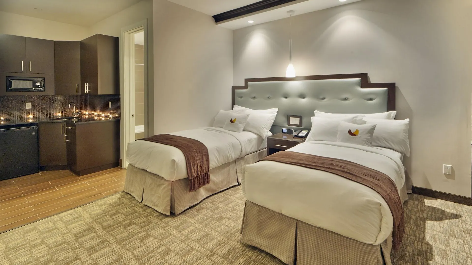 Aura Hotel Brooklyn New York