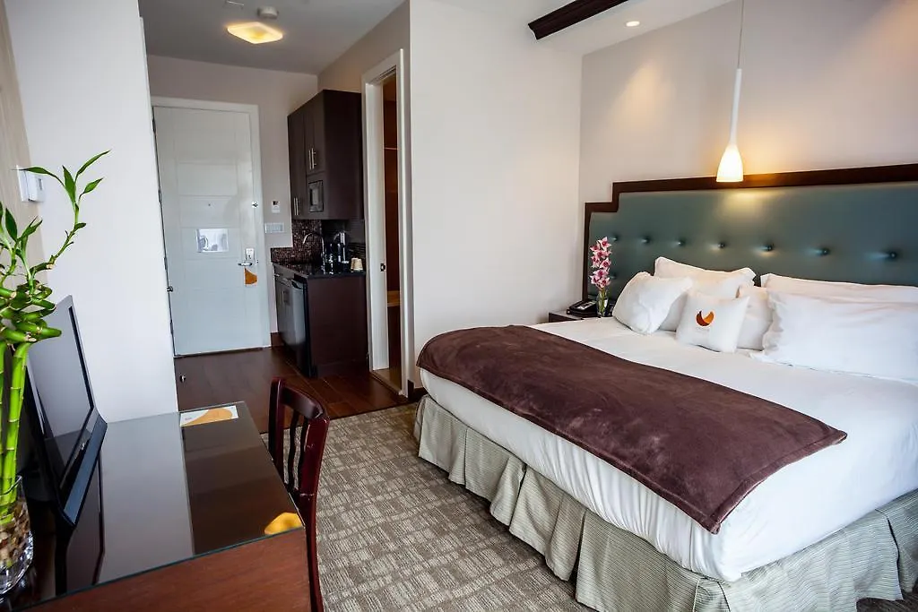 Aura Hotel Brooklyn New York