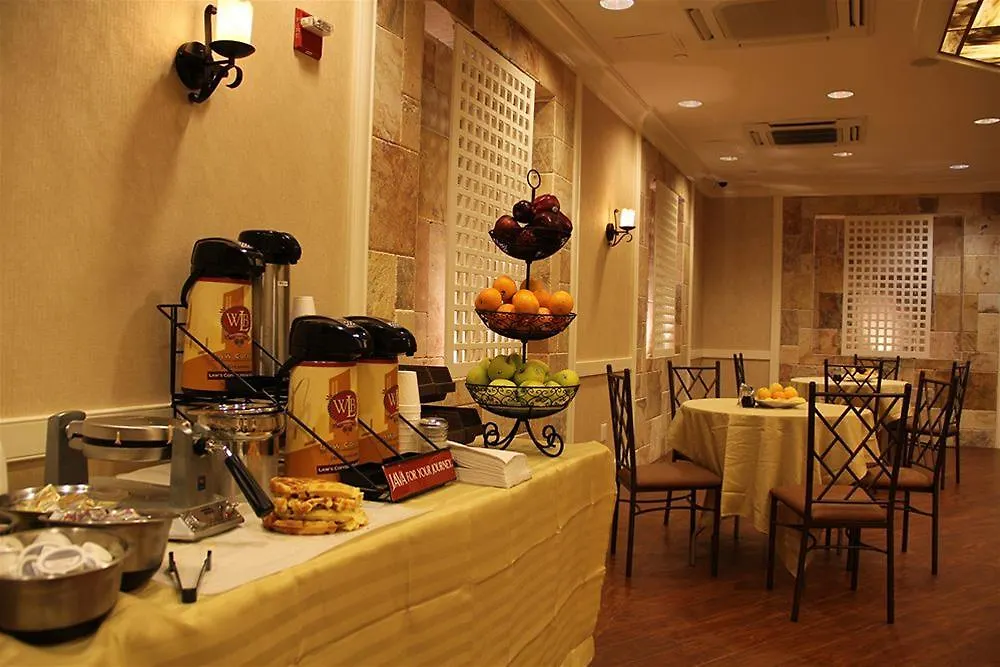Aura Hotel Brooklyn New York