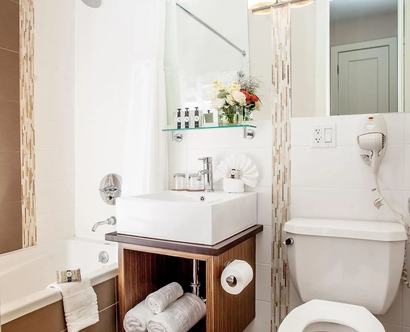 Aura Hotel Brooklyn New York United States