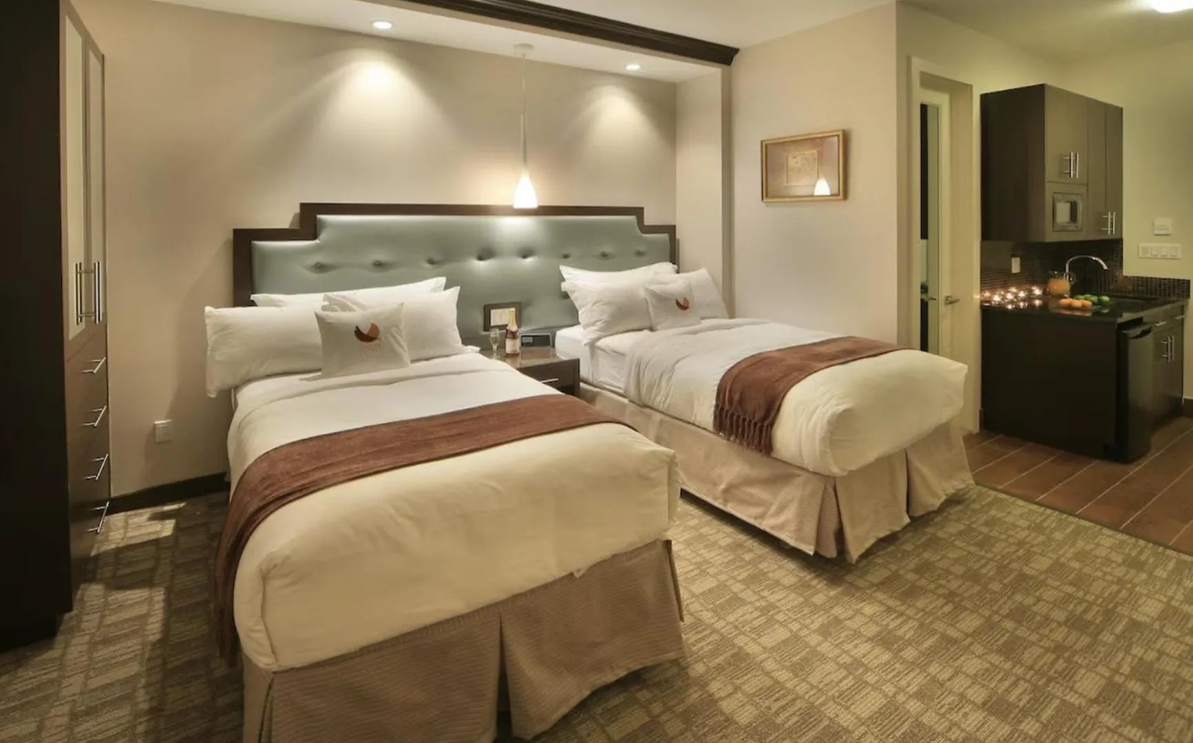 Aura Hotel Brooklyn New York