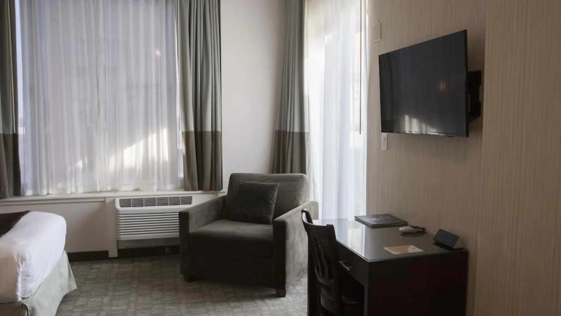 Aura Hotel Brooklyn New York United States