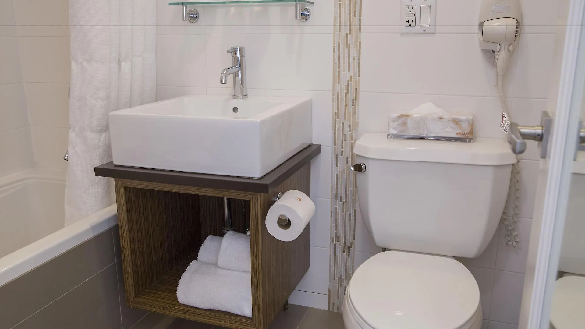 Aura Hotel Brooklyn New York 4*,