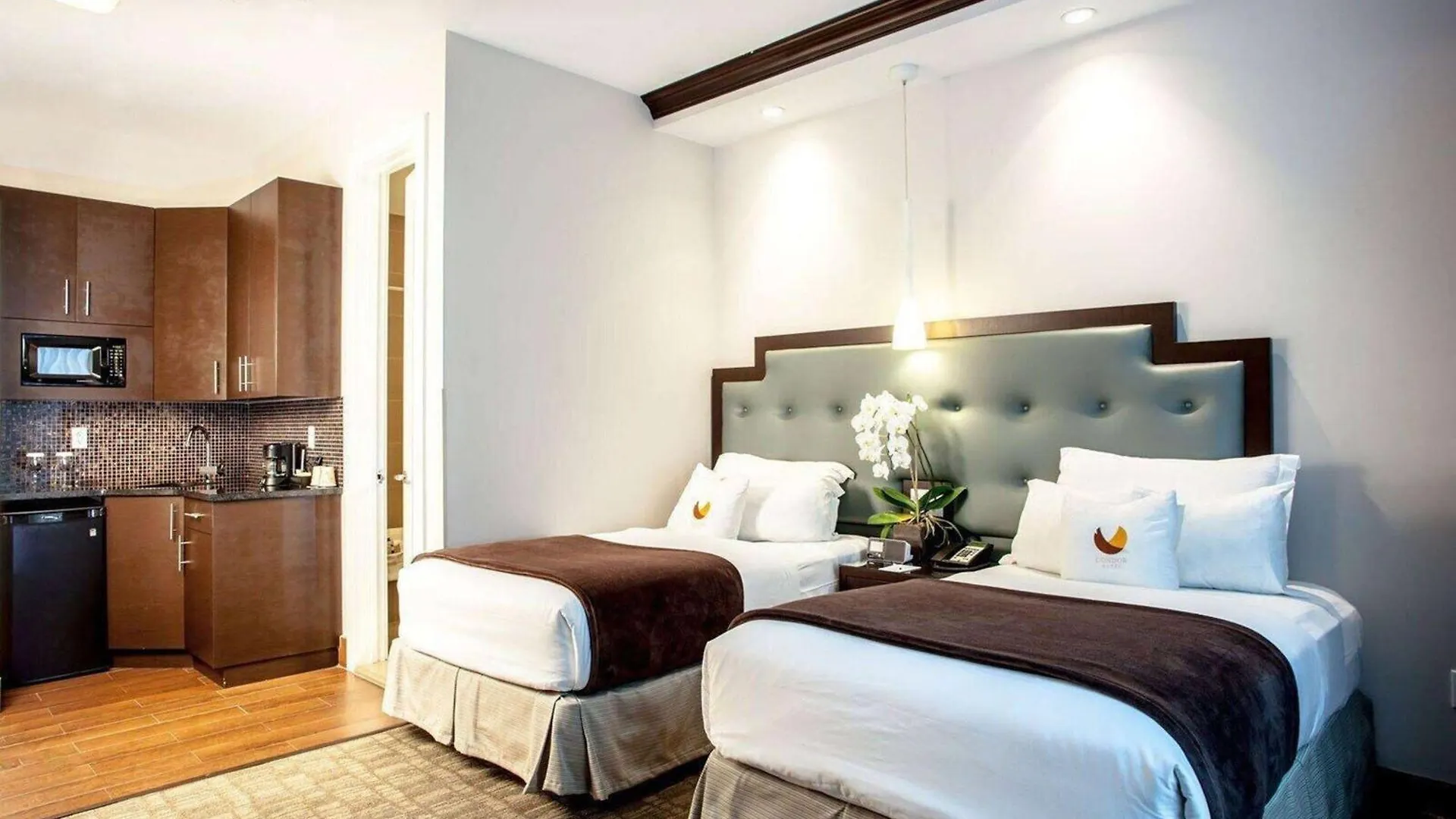 Aura Hotel Brooklyn New York 4*,